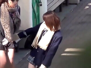 Fetish Japanese Teenager Pisses